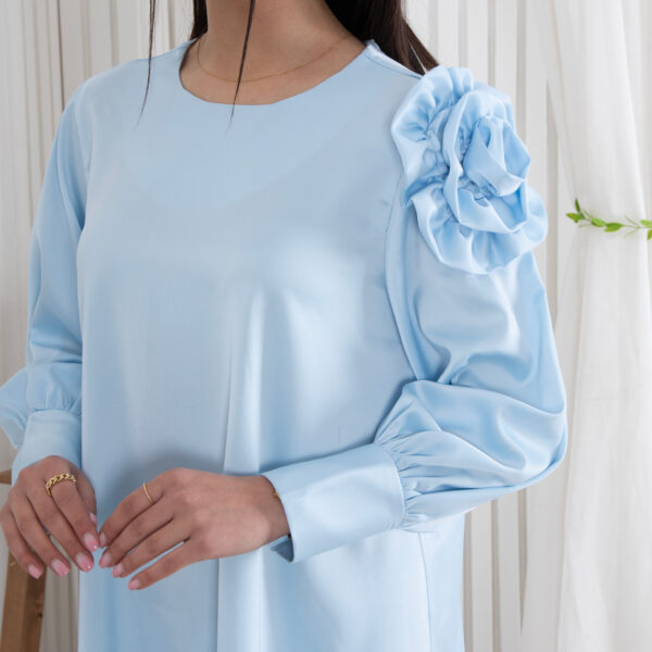 شومیز دخترونه سرشونه گل BENITA