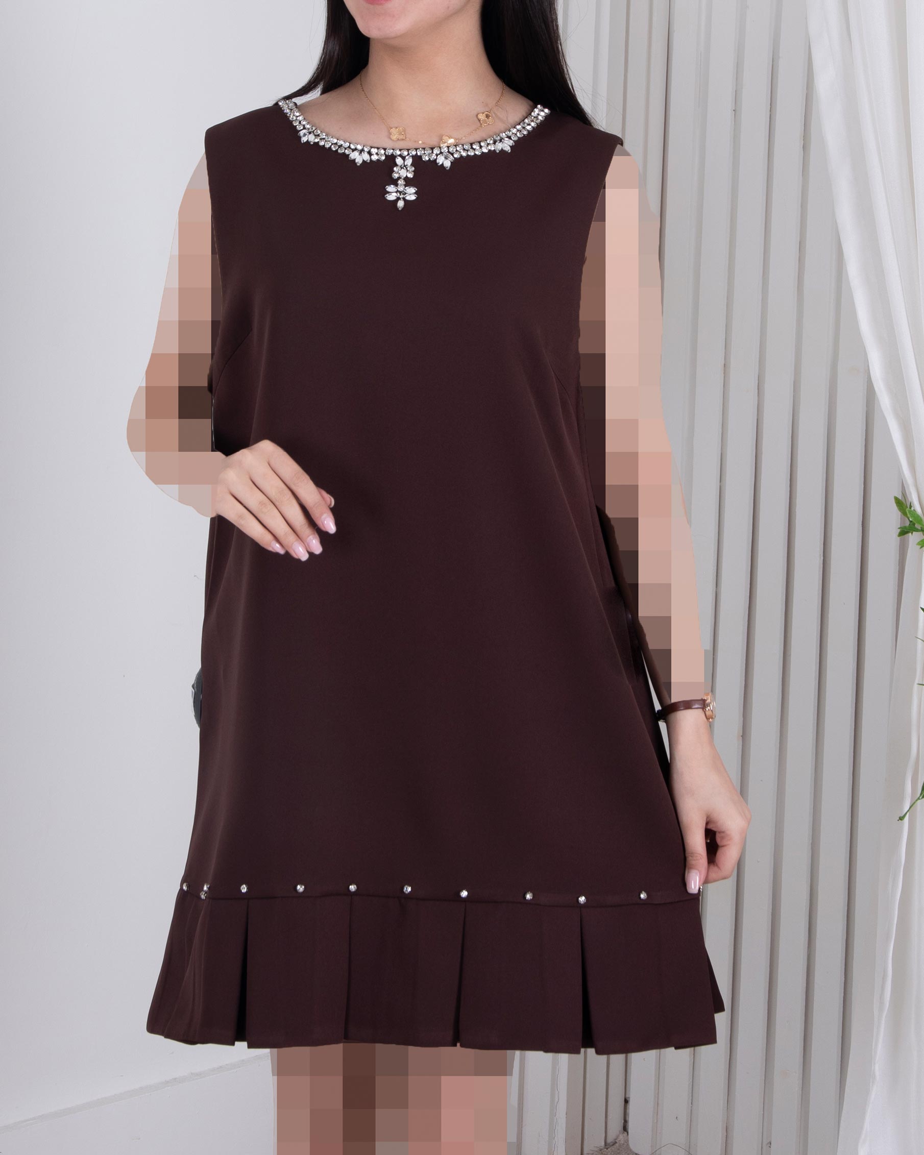 سارافون واید یقه سنگدوزی DIANA سارافون واید یقه سنگدوزی DIANA - Image 1