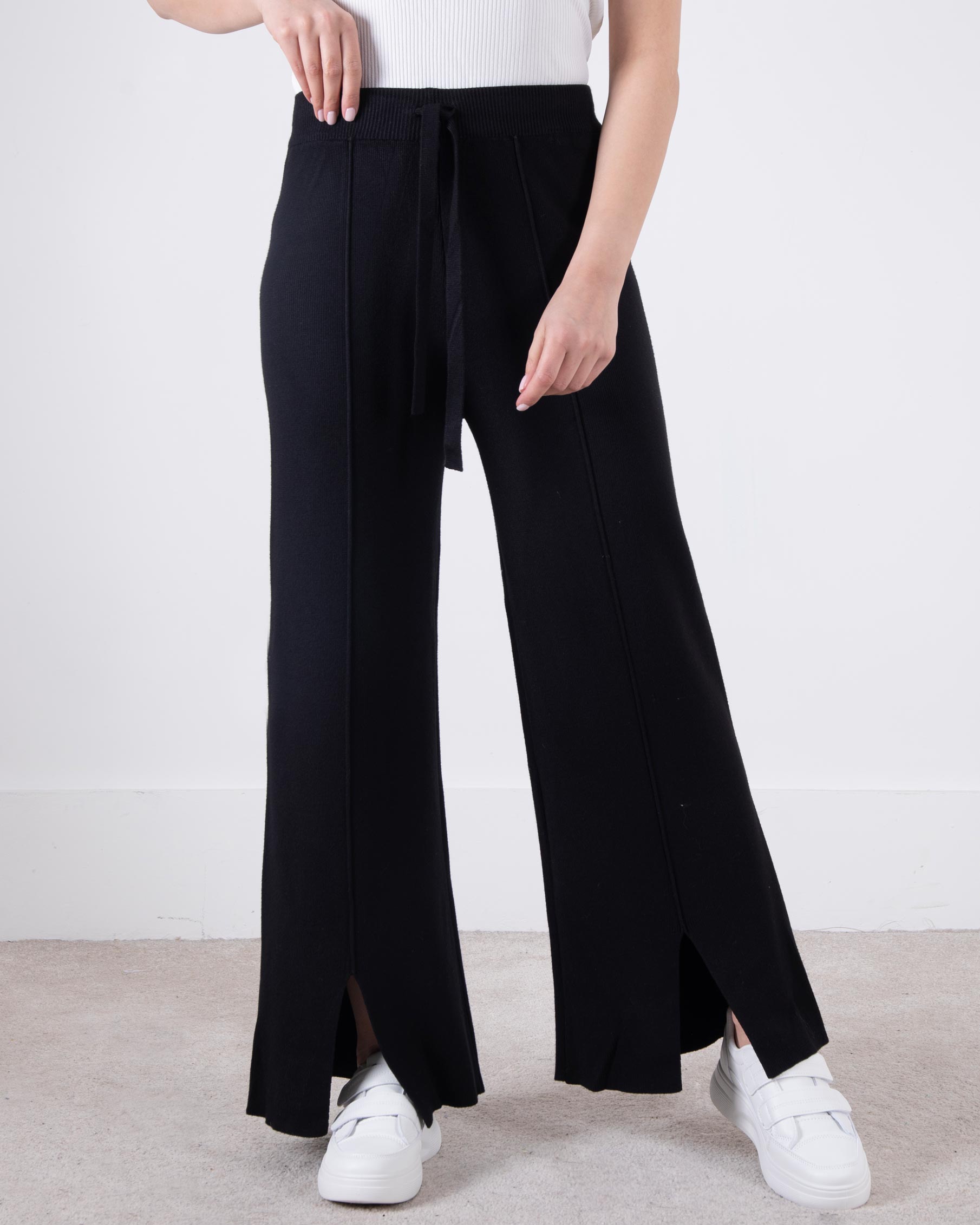 شلوار بافت دخترونه دمپا چاک شلوار بافت دخترونه دمپا چاک - Image 1