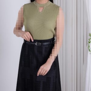 تاپ یقه باز مروارید