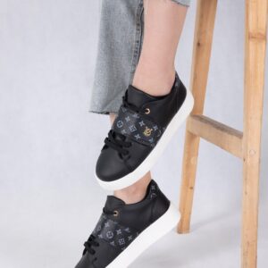 ونس دخترونه چسبی LV