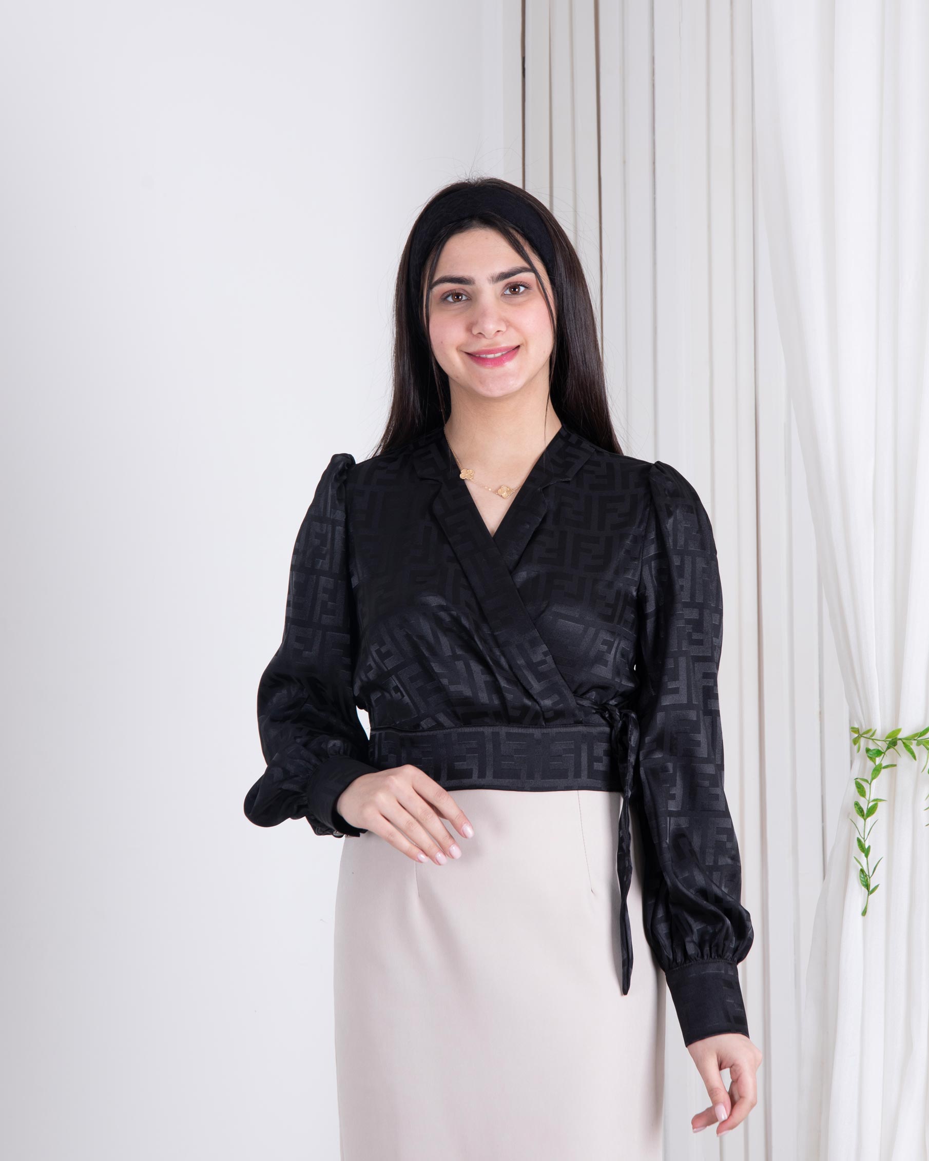 نیم تنه ساتن چپ و راستی DIANA_FENDI نیم تنه ساتن چپ و راستی DIANA_FENDI - Image 1