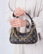 کیف چاپی تک بند زنجیردار LV  1278