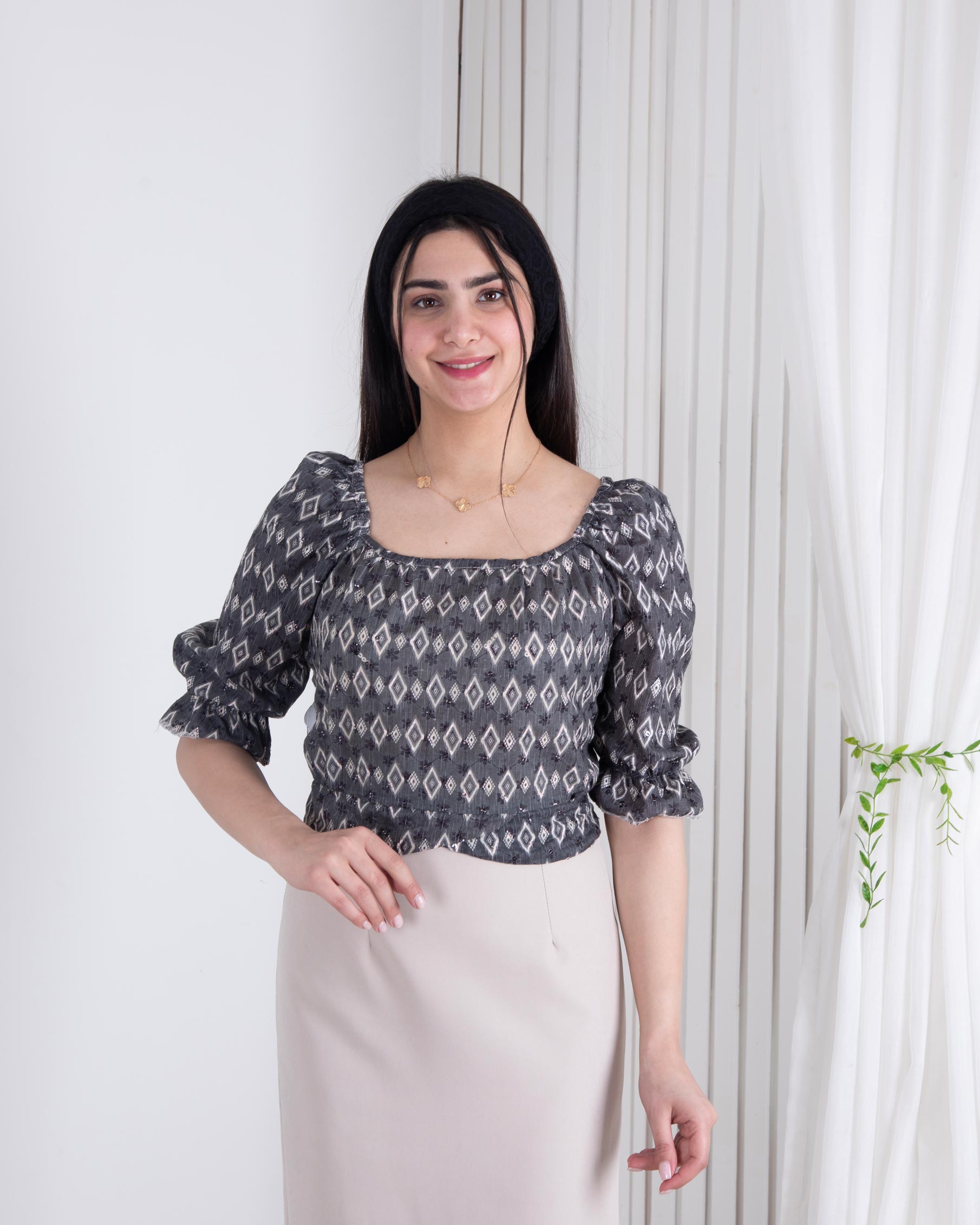 کراپ دخترونه کمر کش CHIACO کراپ دخترونه کمر کش CHIACO - Image 1