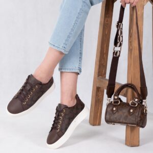 ونس دخترونه COACH